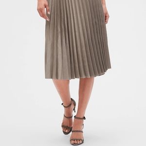 Banana Republic Pleated Midi Skirt